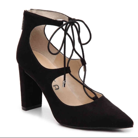 Unisa Shoes - Unisa Black Trate Lace up pumps